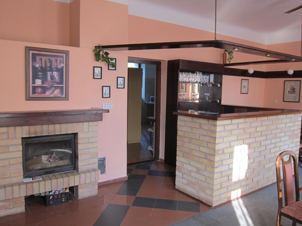 Penzion Bazalka Jablonec nad Nisou Extérieur photo